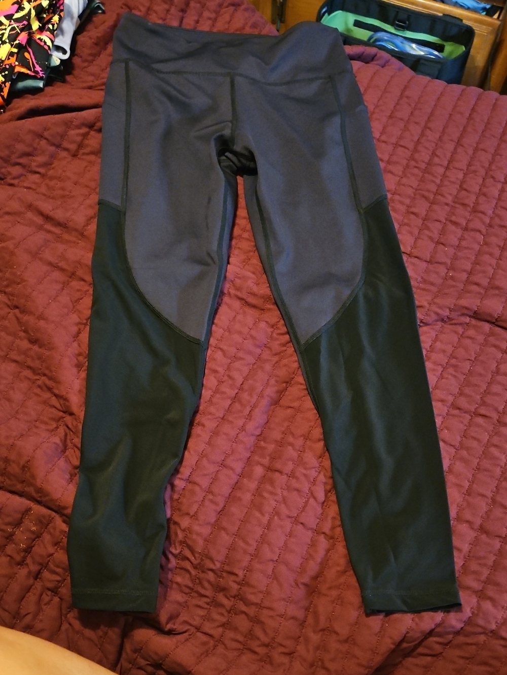 Women’s full length w/ mesh legs (M)